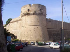 Il castello di Carlo V.